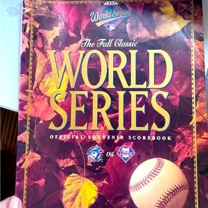 ⚾️ Vintage Pristine 1993 Blue Jays Official Souvenir World Series Scorebook ⚾️